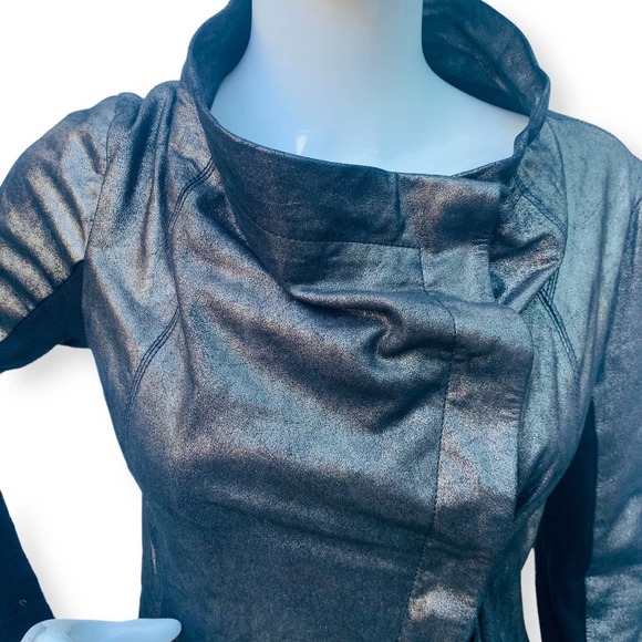 Graham & Spencer Suede Moto Jacket Size Small - Picture 6 of 12